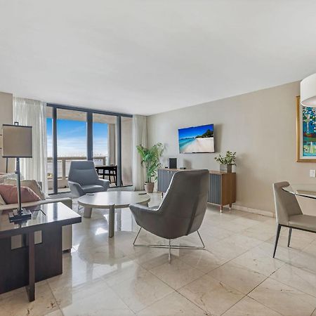 High Rise Comfort With Balcony Дорел Экстерьер фото
